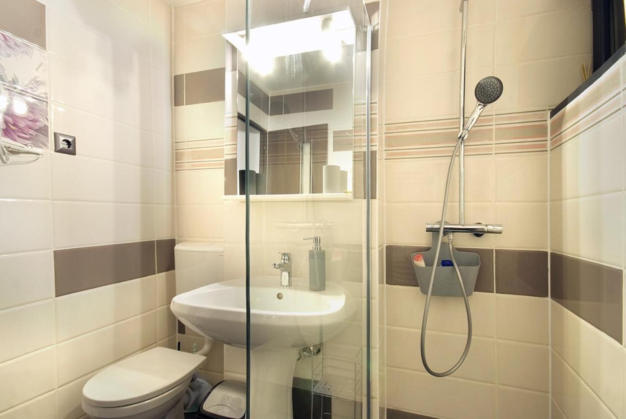 Apartament Diandru Slănic-Moldova エクステリア 写真
