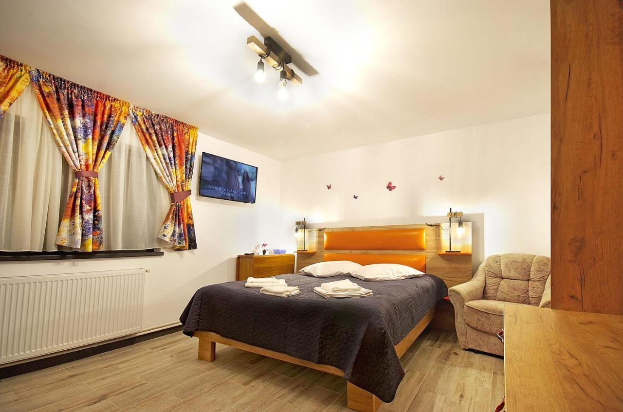 Apartament Diandru Slănic-Moldova エクステリア 写真